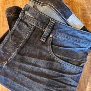 DIESEL Larkee Jeans
